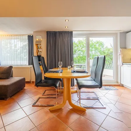 Kutternest Dorum-neufeld Sauna, Balkon Apartment *