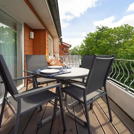 Kutternest Dorum-neufeld Sauna, Balkon Wurster Nordseekuste